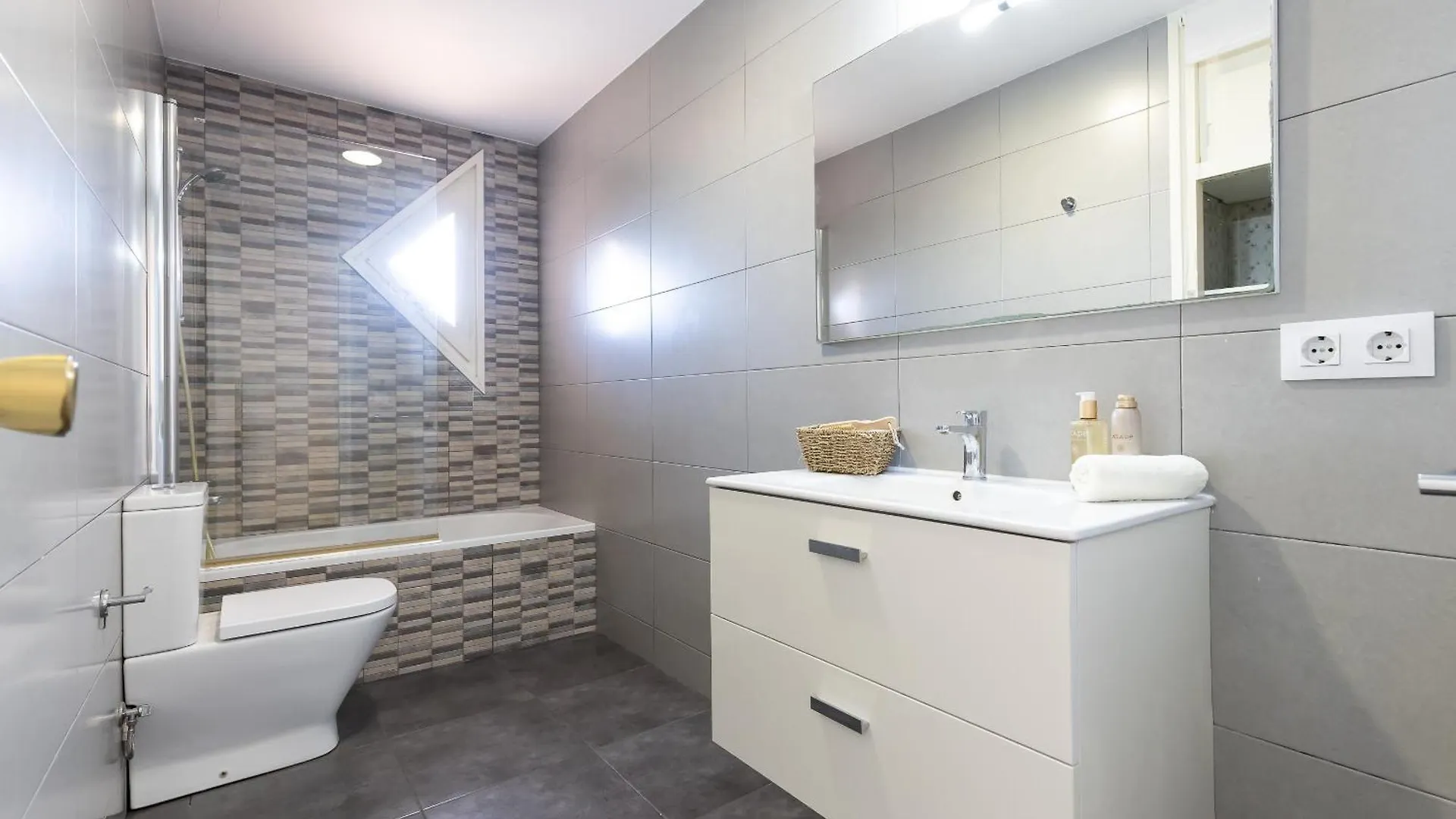 Uhc Cantilmar Apartments Salou
